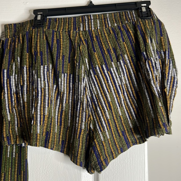 H&M Tribal Matching Set - Picture 9 of 11